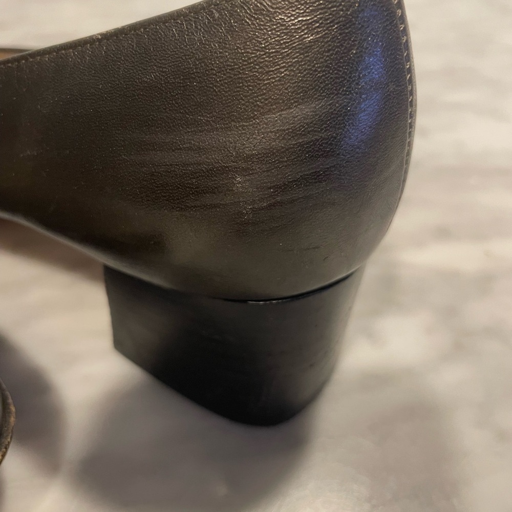 Vintage Salvatore Ferragamo Women's Metallic Gray Loafers - Picture 12 of 12